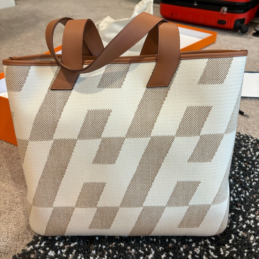 Hermes tote